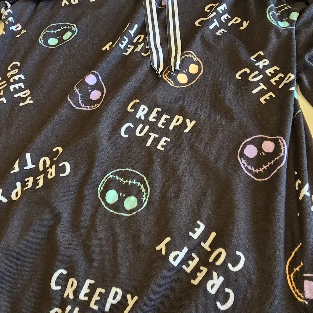 Disney the Nightmare Before Christmas  Hooded Sleepwear Nightgown  Kids M 8/10 - Picture 8 of 12